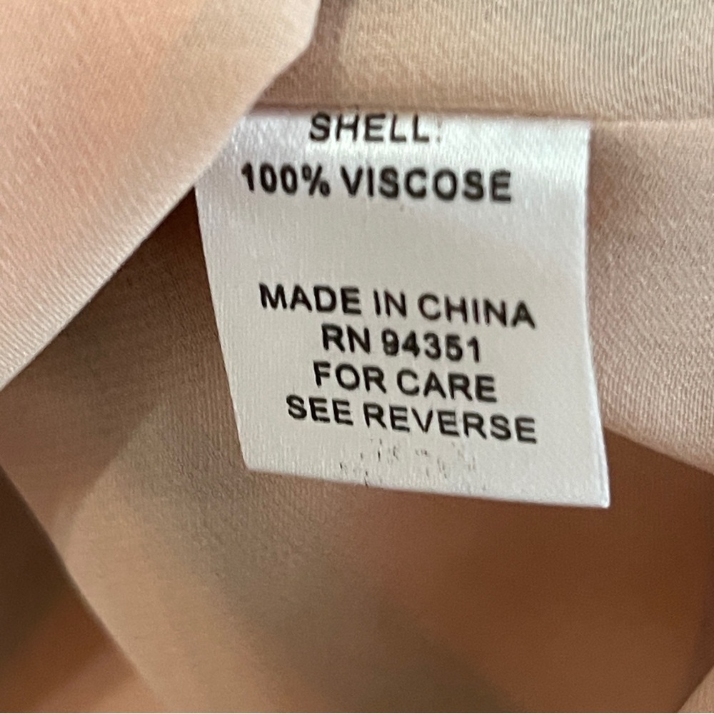 JADE By Melody Tam Bell Sleeve Geometric Print Blouse, Small - Picture 7 of 10